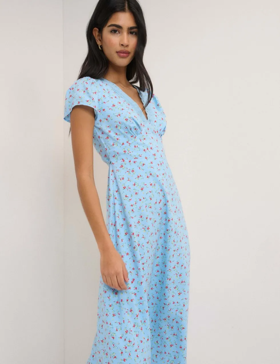 Floral V-Neck Midi Tea Dress