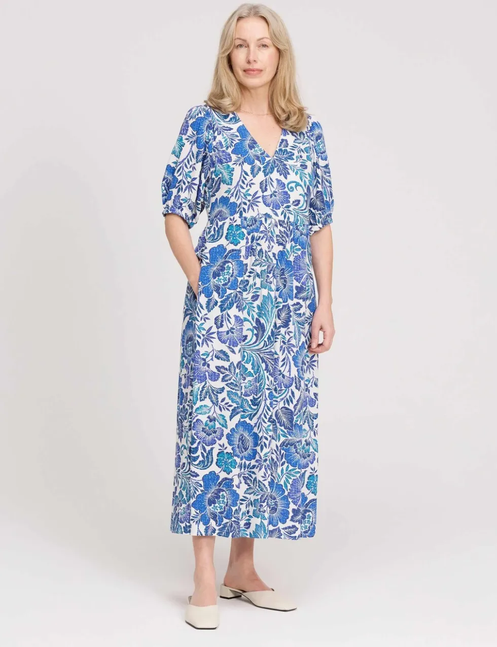 Floral V-Neck Midi Waisted Dress