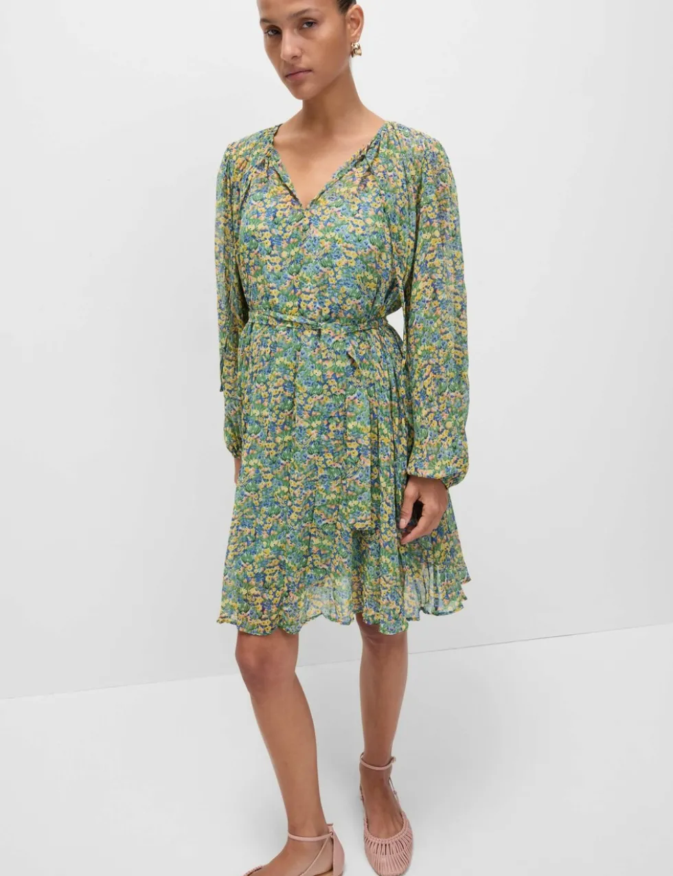 Floral V-Neck Mini Relaxed Smock Dress