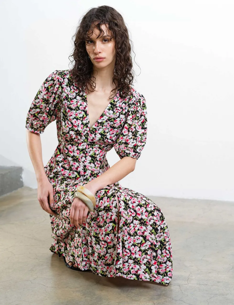 Floral V-Neck Puff Sleeve Midi Tea Dress