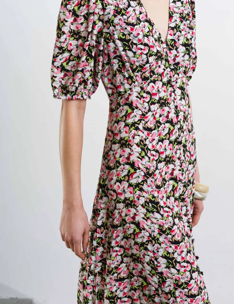Floral V-Neck Puff Sleeve Midi Tea Dress