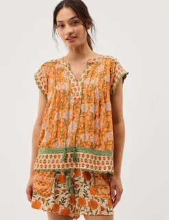 Floral V-Neck Tassel Top
