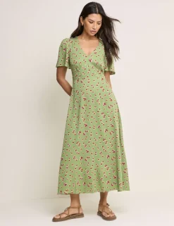 Foral V-Neck Midi Skater Dress