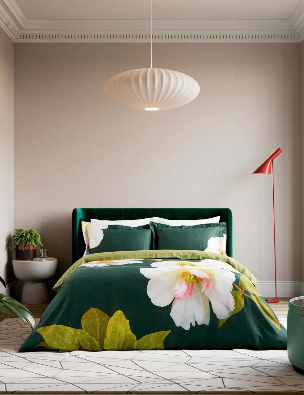 Gardenia Flowers Bedding Set