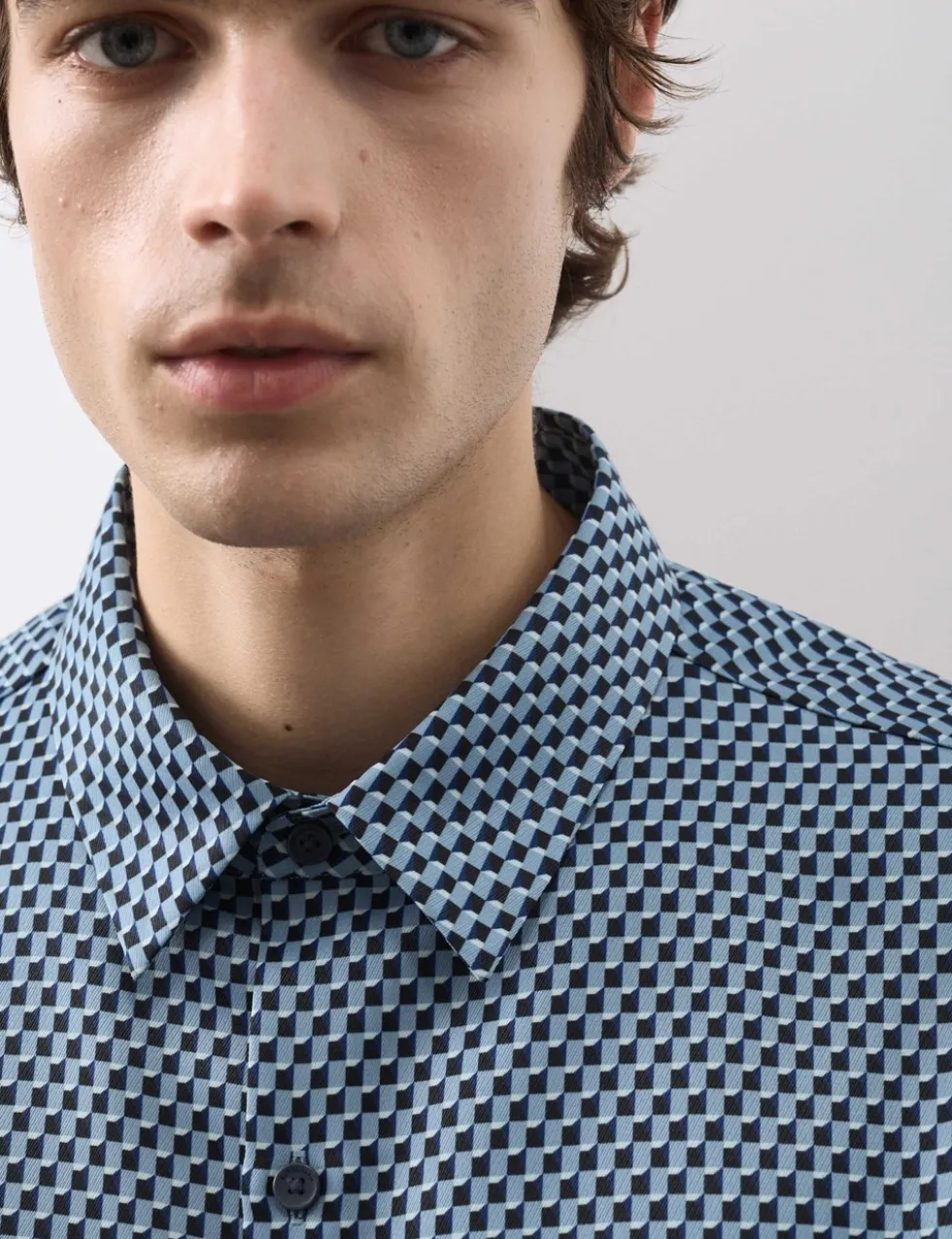 Geometric Print Short Sleeve Shirt