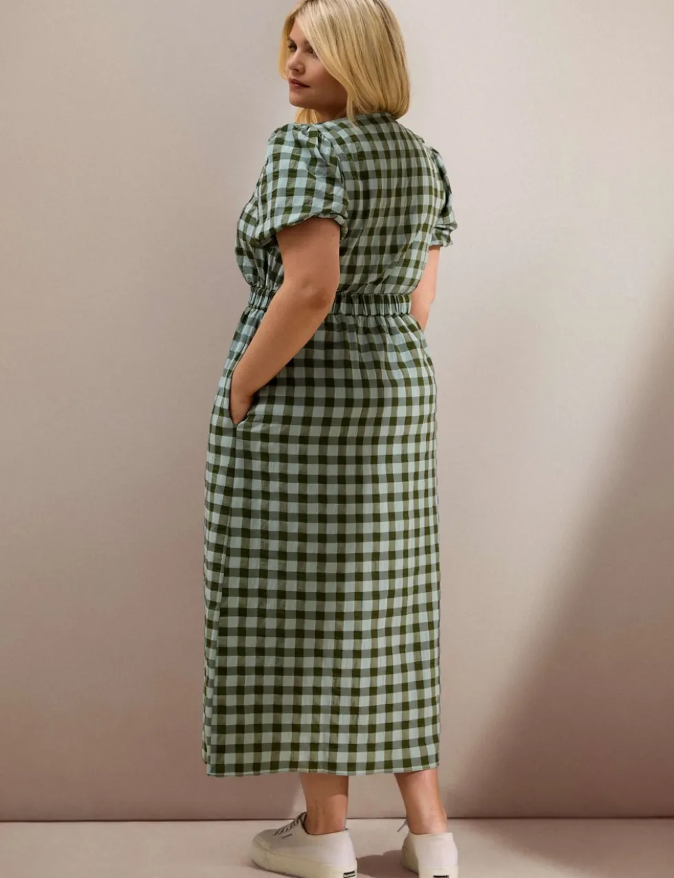 Gingham V-Neck Puff Sleeve Midaxi Waisted Dress