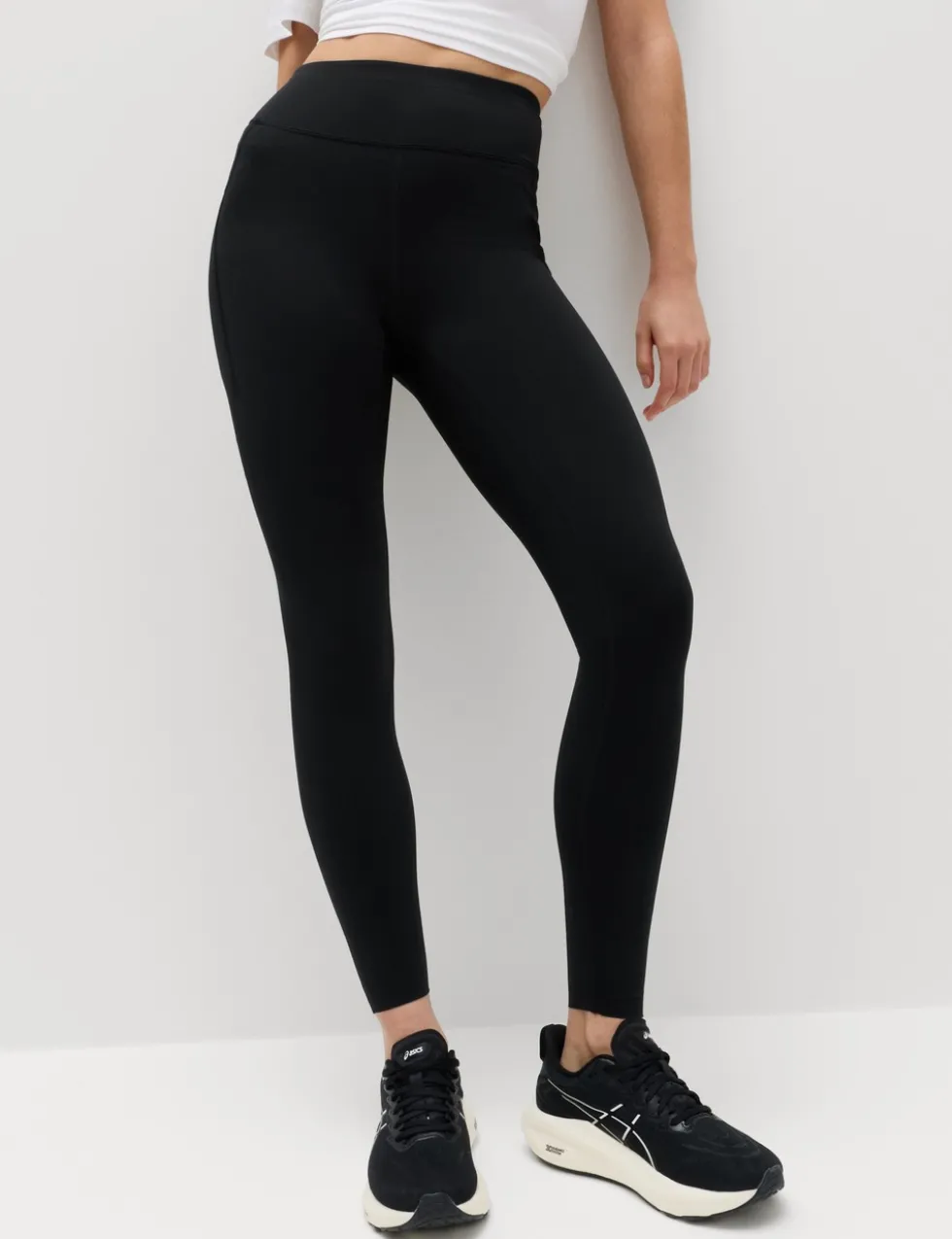 Go Train High Waisted Gym Leggings