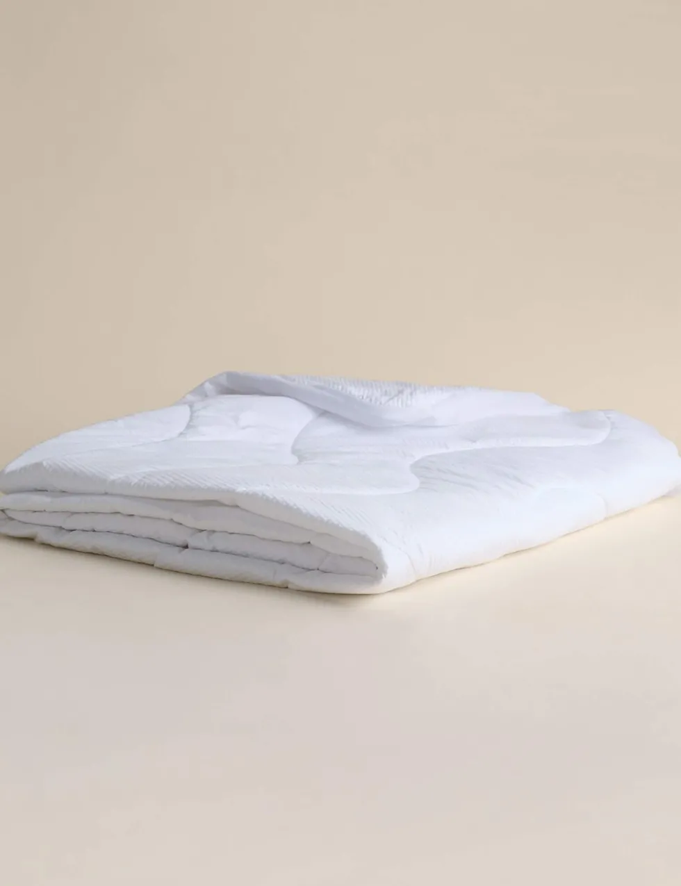 Guest Essentials Mattress Protector