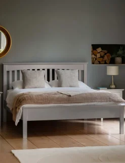 Hastings 4ft 6" Bed