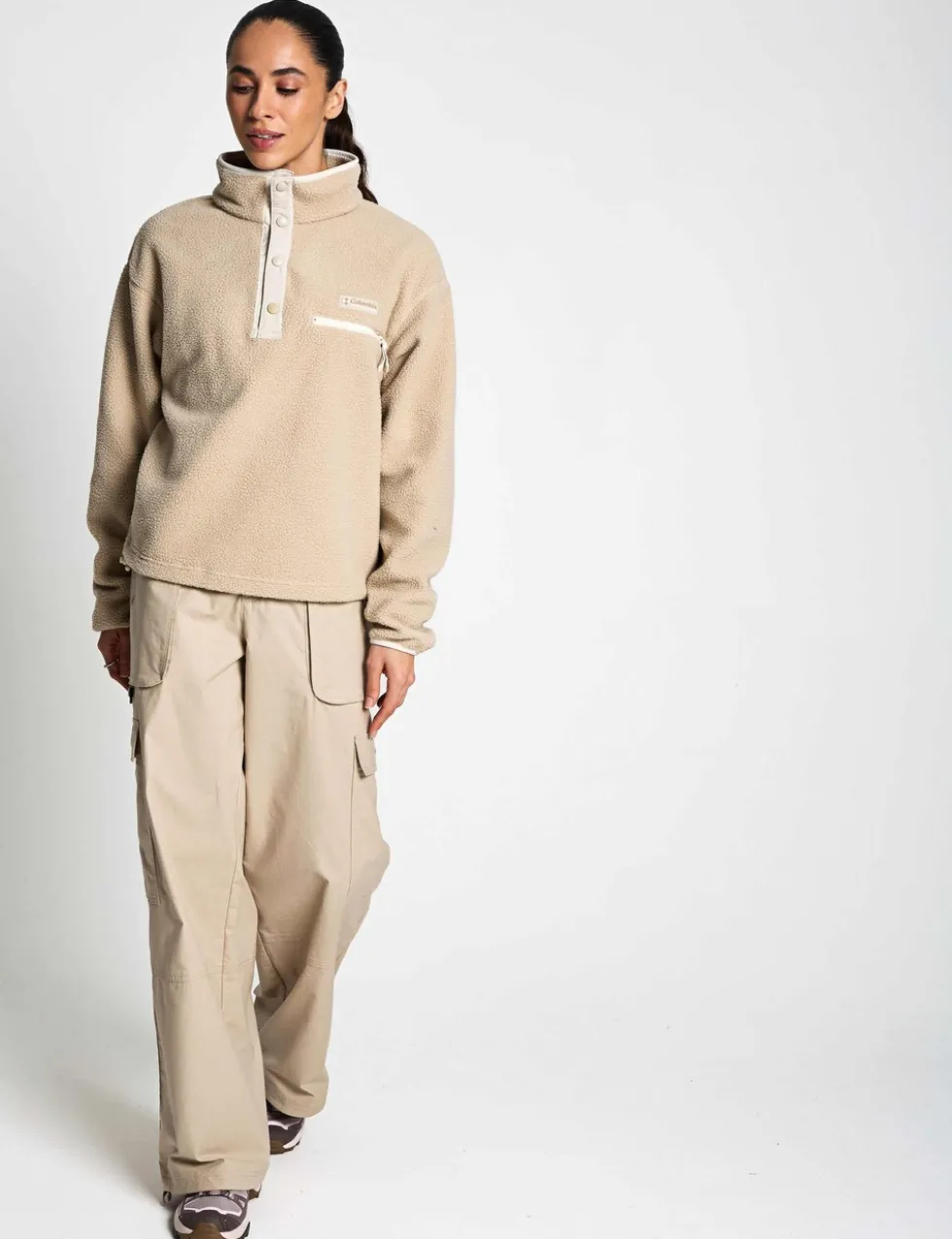 Helvetia Funnel Neck Fleece Sweatshirt