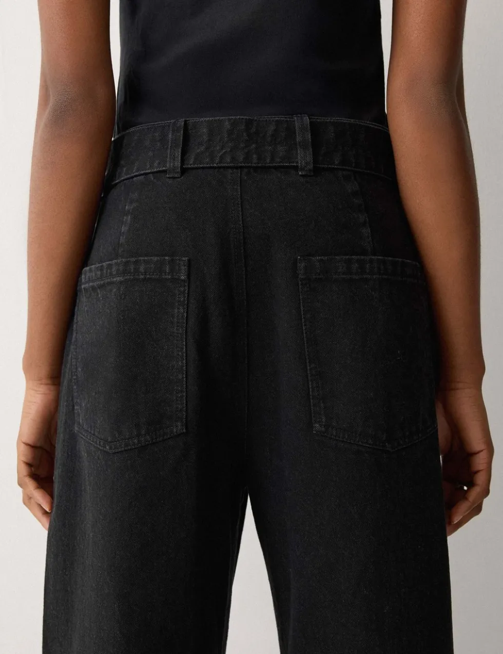 High Waisted Belted Barrel Jeans