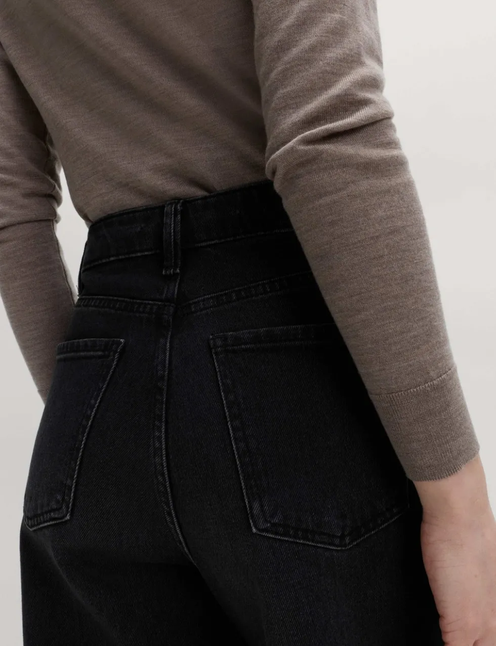 High Waisted Carrot Leg Ankle Grazer Jeans