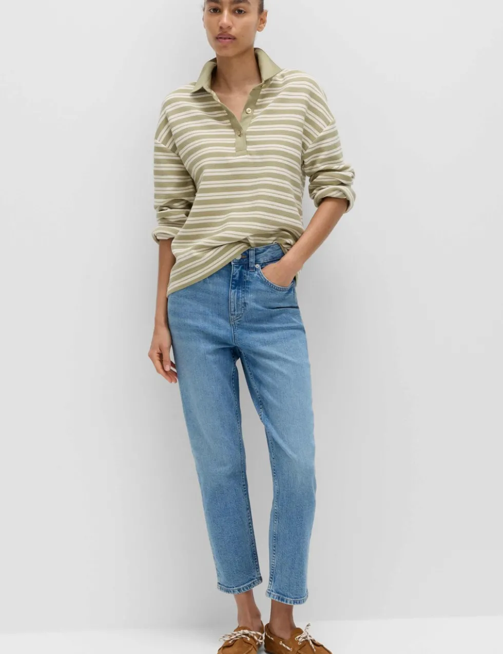 High Waisted Cropped Slim Fit Jeans