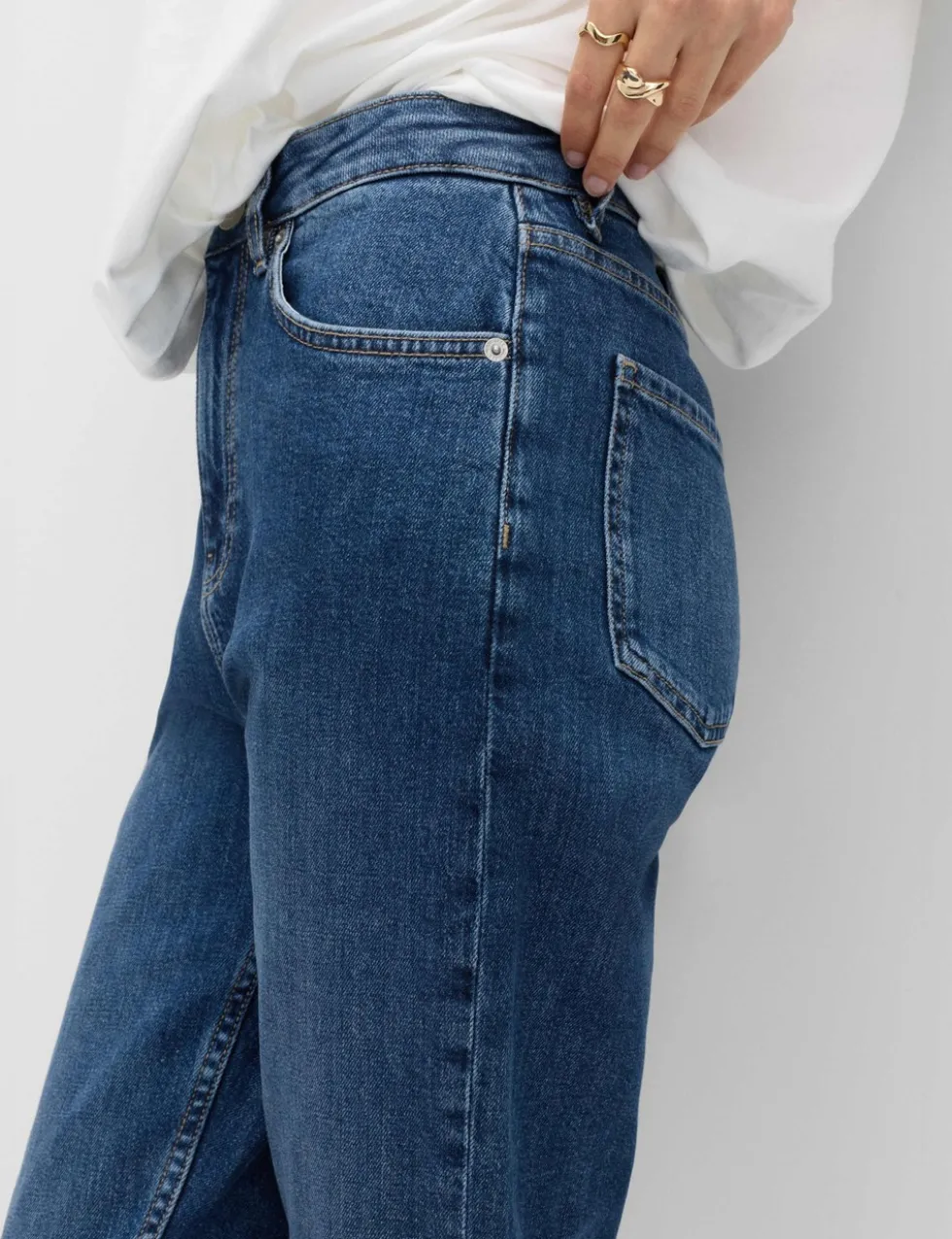 High Waisted Cropped Slim Fit Jeans
