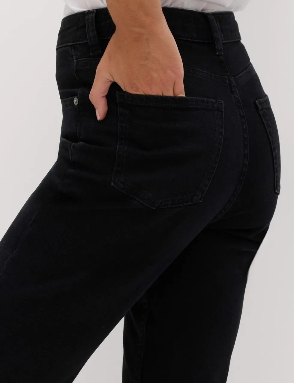 High Waisted Cropped Slim Fit Jeans