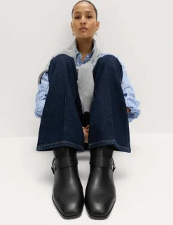 High Waisted Flared Jeans