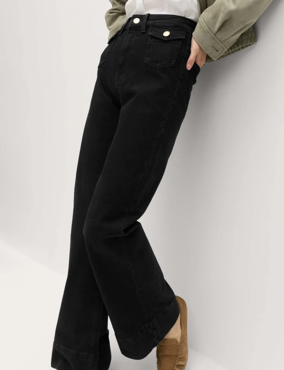 High Waisted Patch Pocket Flared Jeans