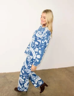 High Waisted Printed Cigarette Jeans