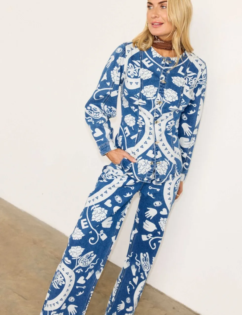 High Waisted Printed Cigarette Jeans