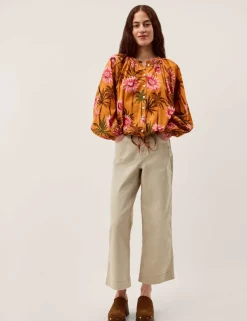 High Waisted Regular Wide Leg Cropped Jeans
