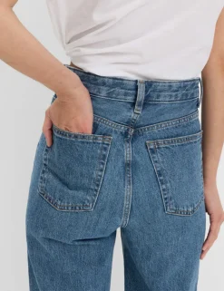 High Waisted Relaxed Straight Jeans
