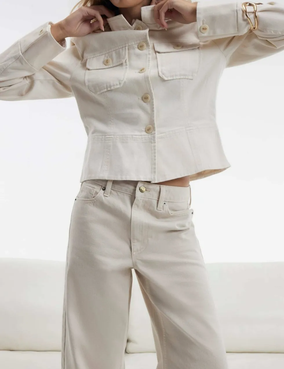 High Waisted Relaxed Straight Leg Jeans