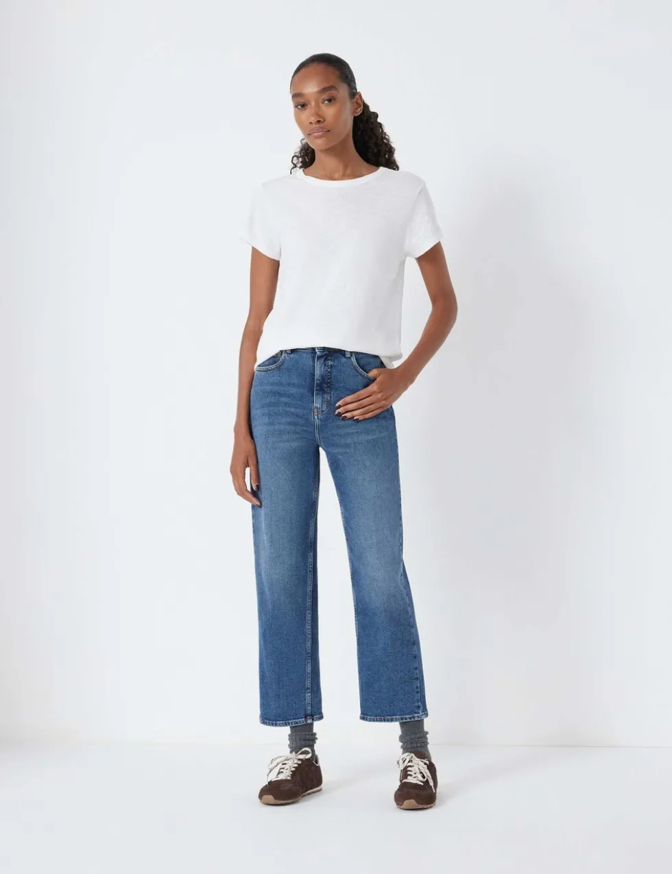 High Waisted Straight Leg Cropped Jeans