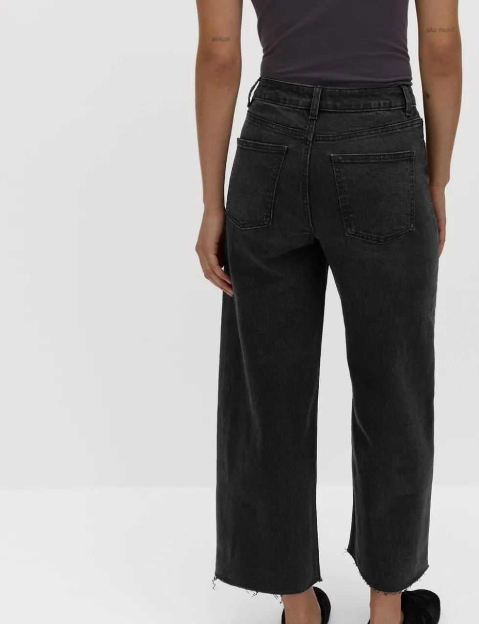 High Waisted Wide Leg Cropped Jeans
