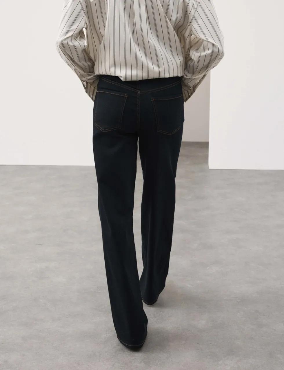 High Waisted Wide Leg Jeans