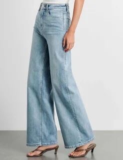 High Waisted Wide Leg Jeans