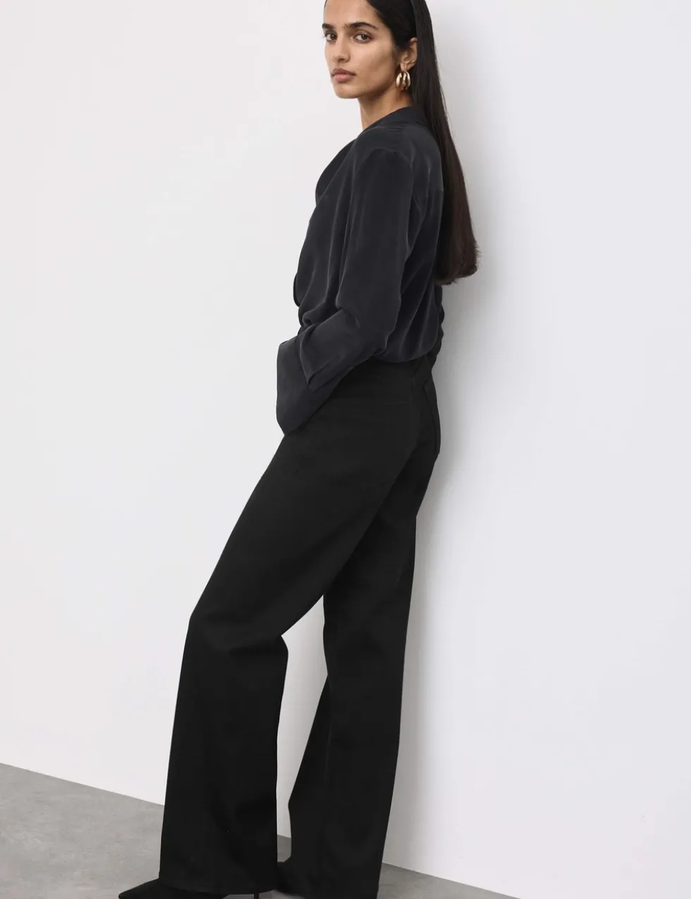 High Waisted Wide Leg Jeans