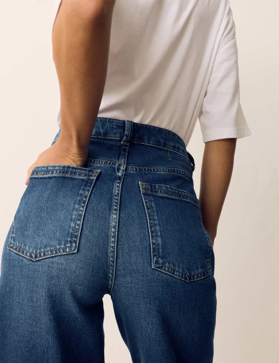 High Waisted Wide Leg Jeans with Lyocell