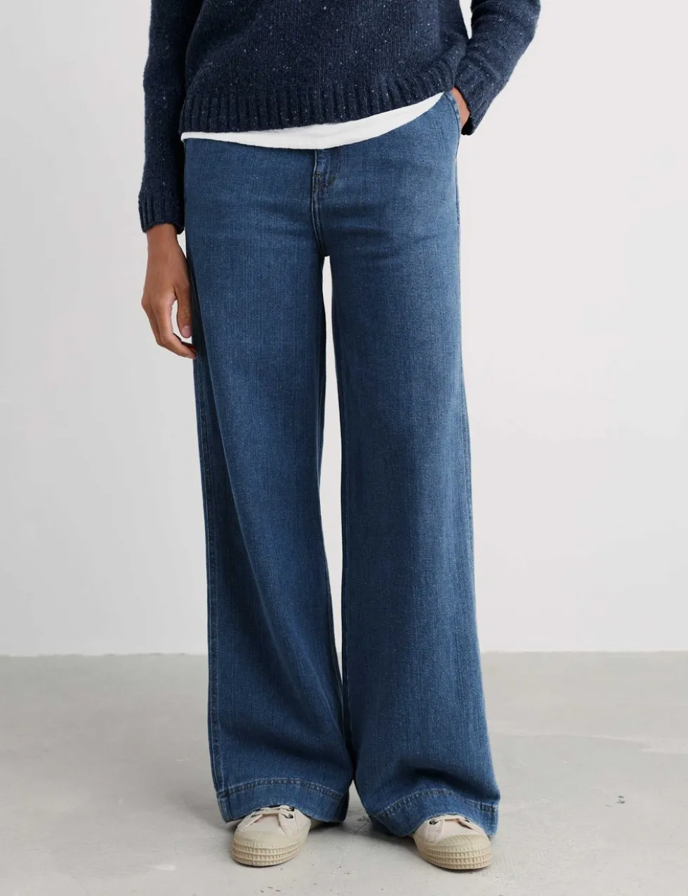 High Waisted Wide Leg Jeans