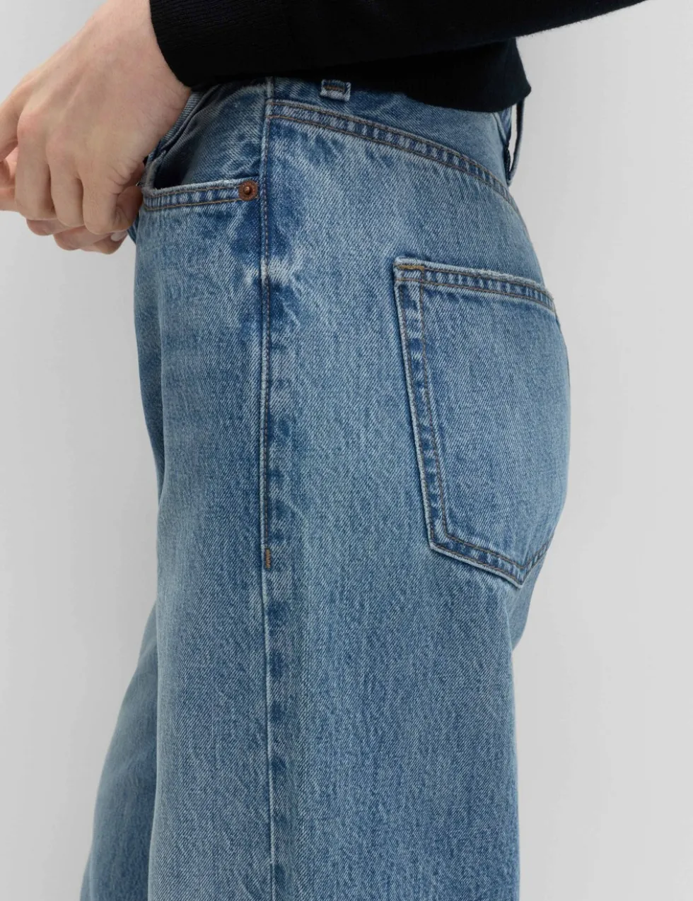 High Waisted Wide Leg Turn Up Jeans