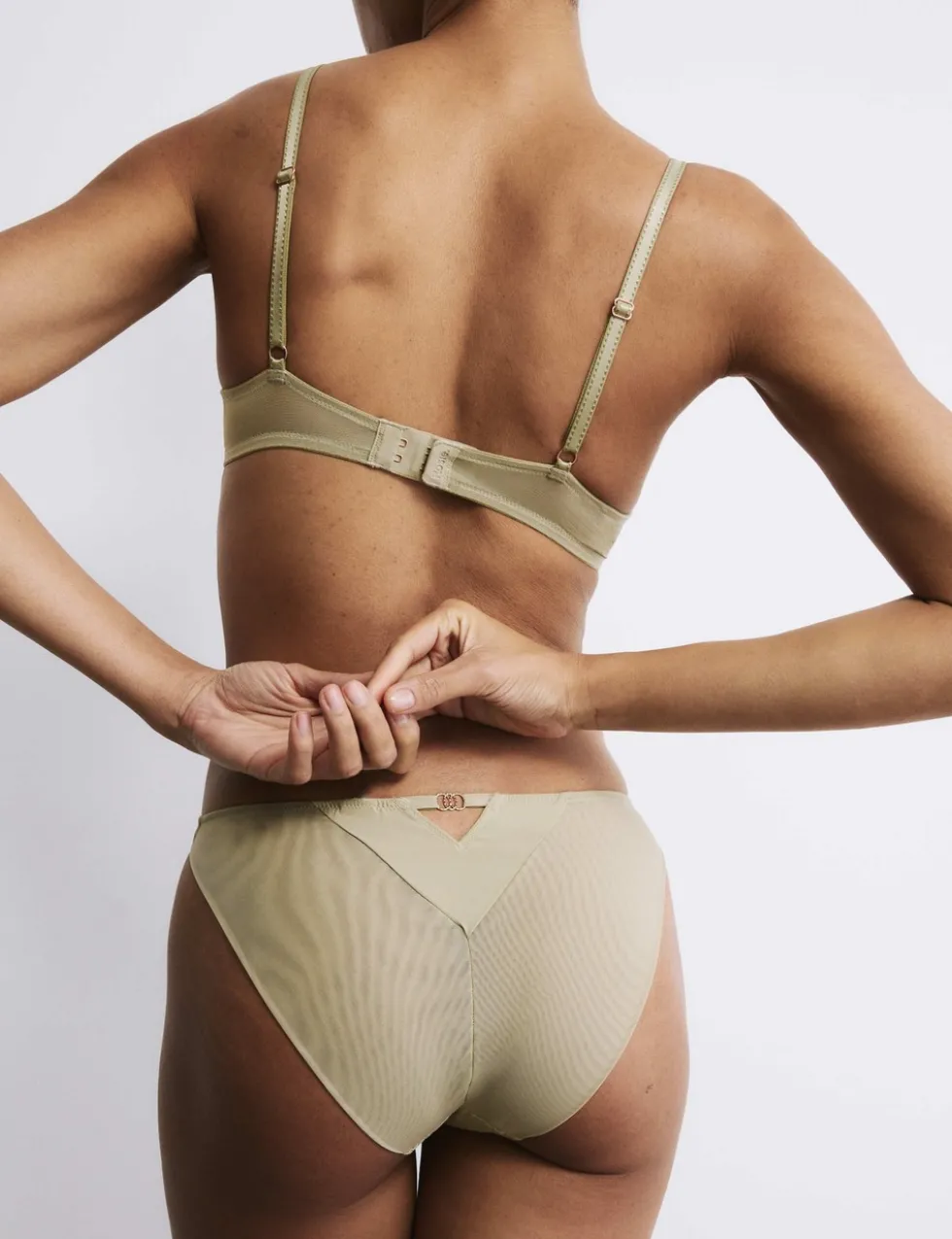 Ianthe Embroidery High Leg Knickers