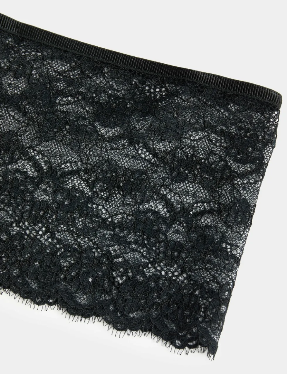 Ida Lace High Rise Shorts