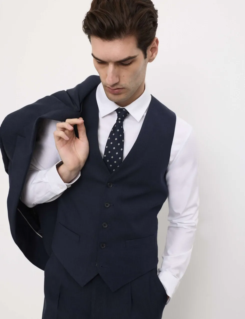 Italian Performance Linen Blend Waistcoat