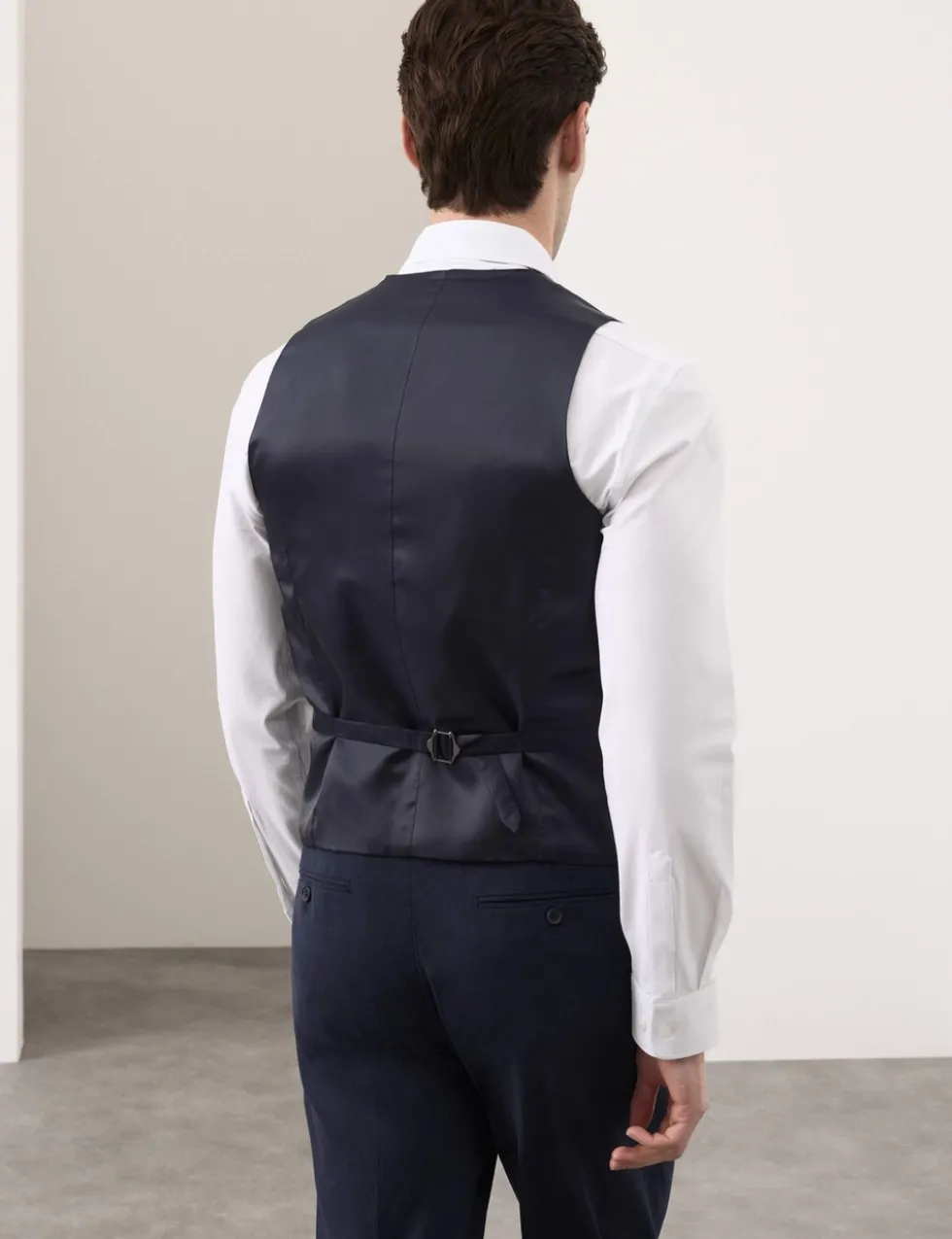Italian Performance Linen Blend Waistcoat