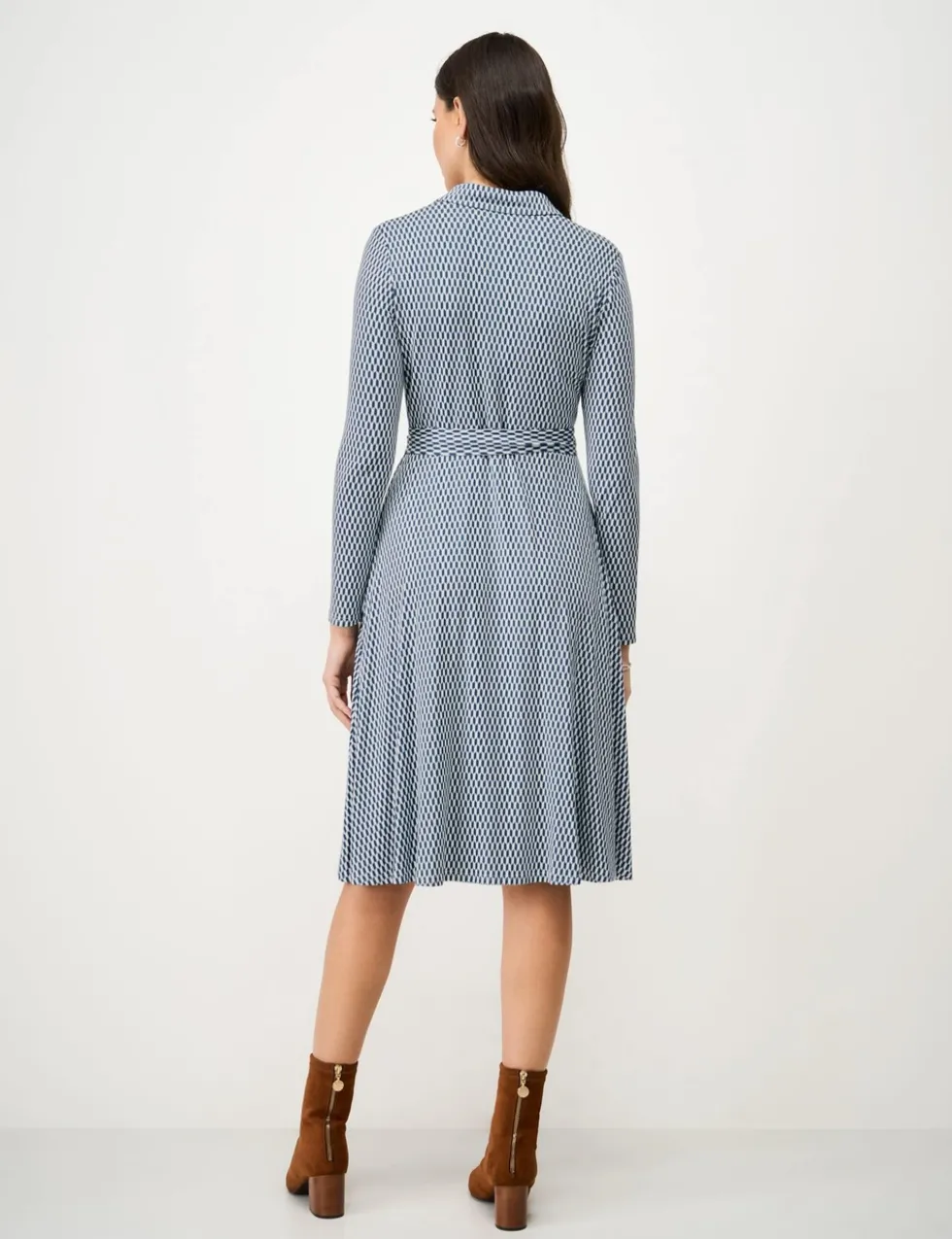 Jersey Geometric Knee Length Shirt Dress