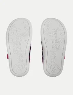 Kids' Canvas Heart T Bar Shoes (3 Small - 7 Small)