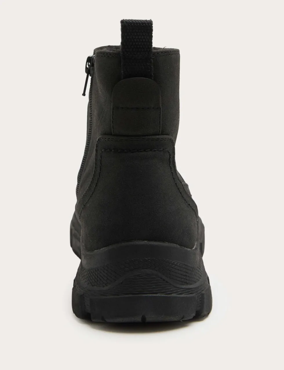 Kids Chunky Chelsea Boots (4 Small - 7 Large)