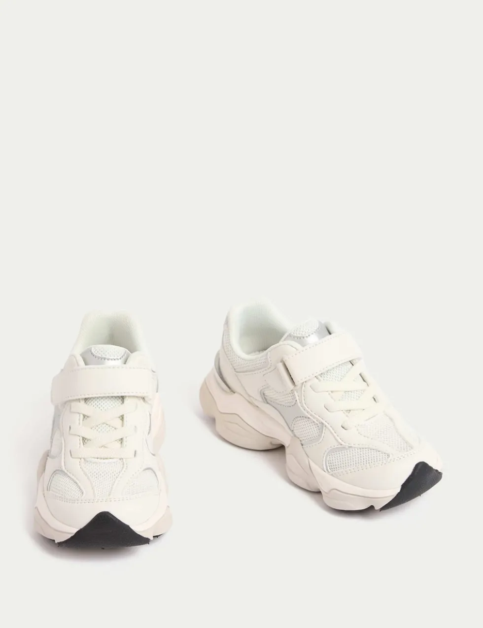 Kids' Chunky Freshfeet™ Riptape Trainers (4 Small - 3 Large)