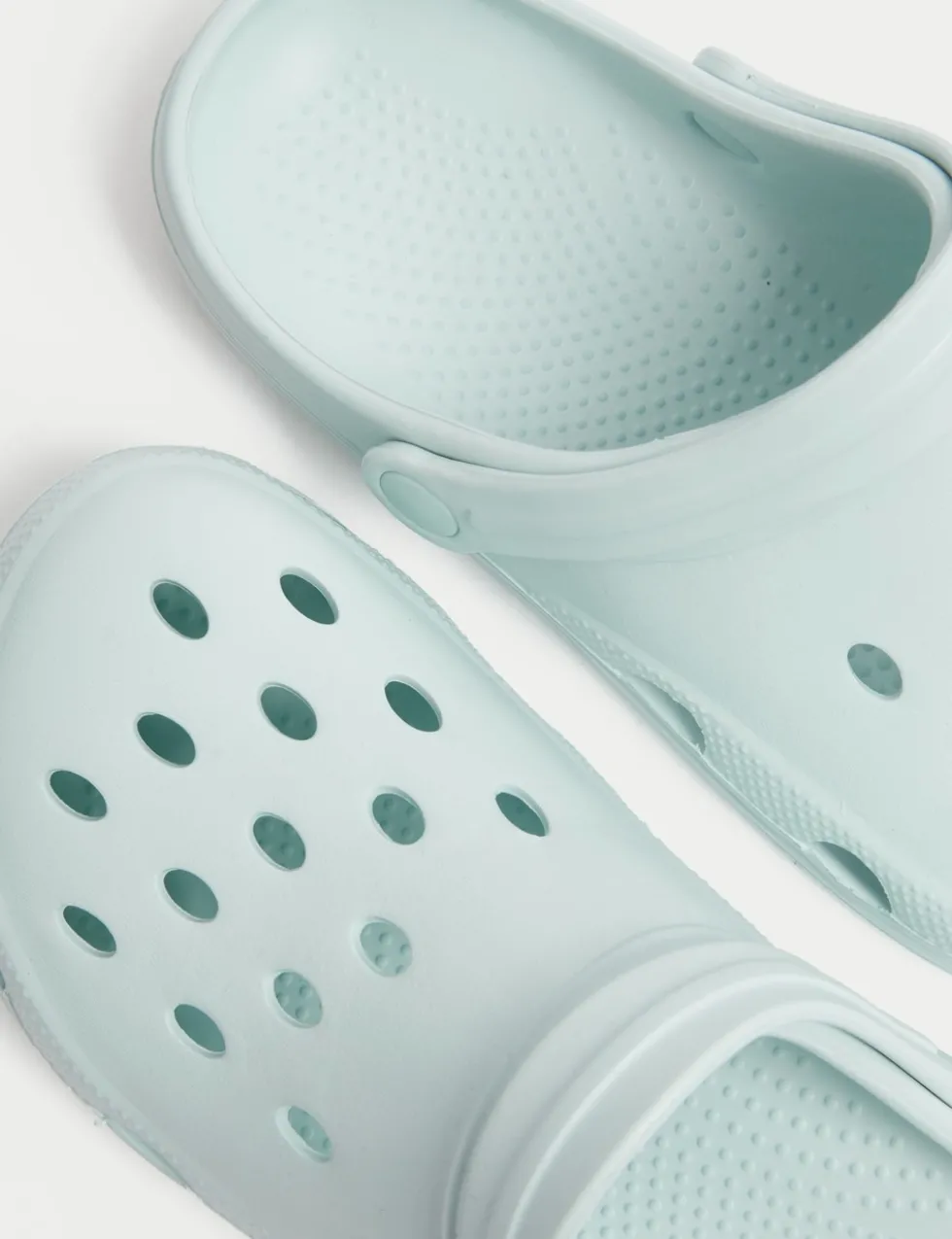Kids' Clogs (4 Small - 7 Large)