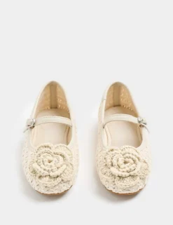 Kids' Corsage Flower Ballet Shoes (4 Small-2 Large)