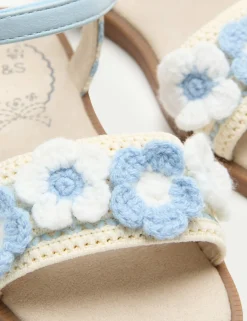 Kids' Floral Crochet Sandals (4 Small-2 Large)