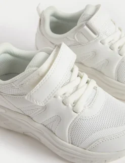 Kids' Freshfeet™ Riptape Trainers (4 Small - 2 Large)