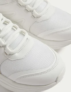 Kids' Freshfeet™ Trainers (1 Large - 7 Large)