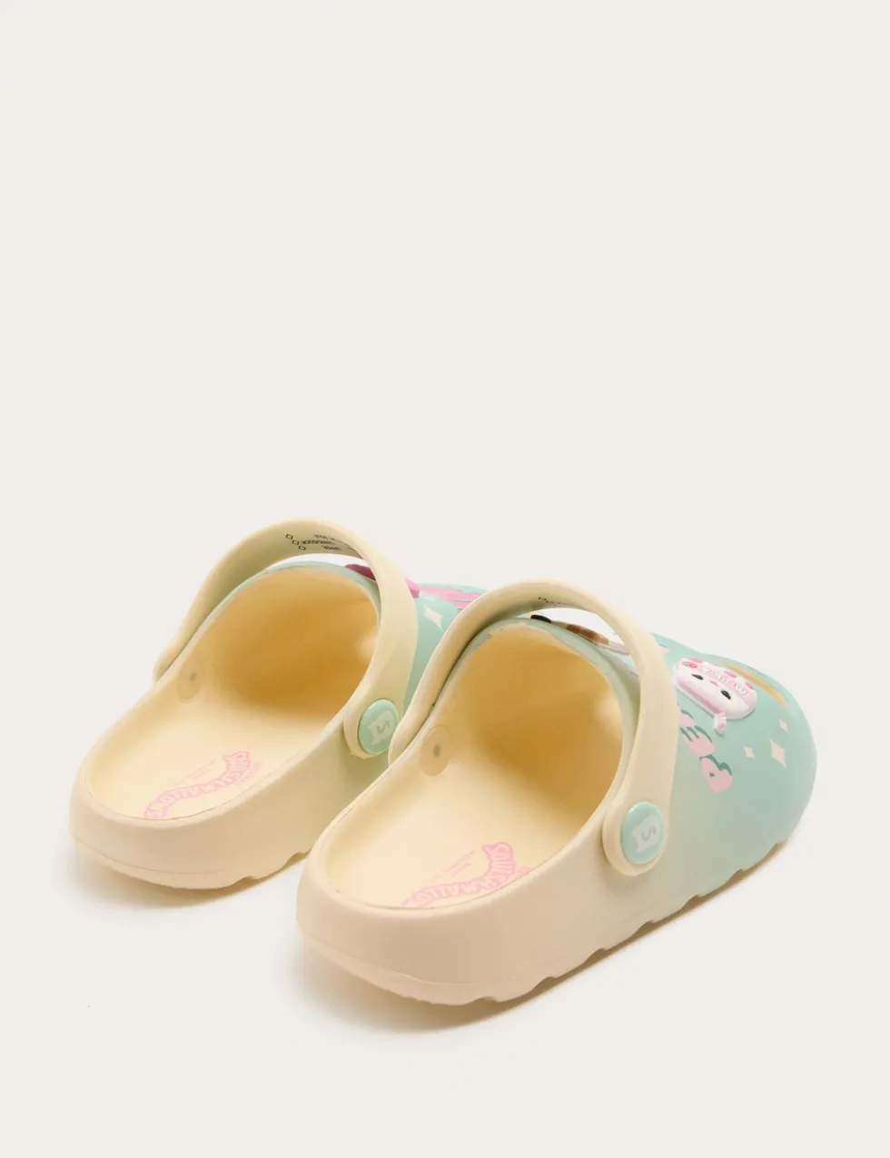 Kids' Squishmallows™ Sliders (4 Small-2 Large)