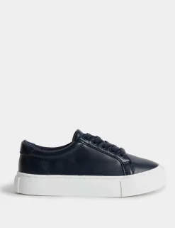 Kids' Trainers (4 Small - 7 Large)