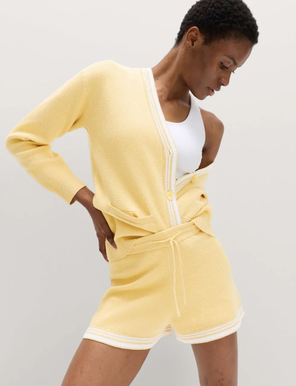 Knitted Relaxed Fit High Waisted Shorts